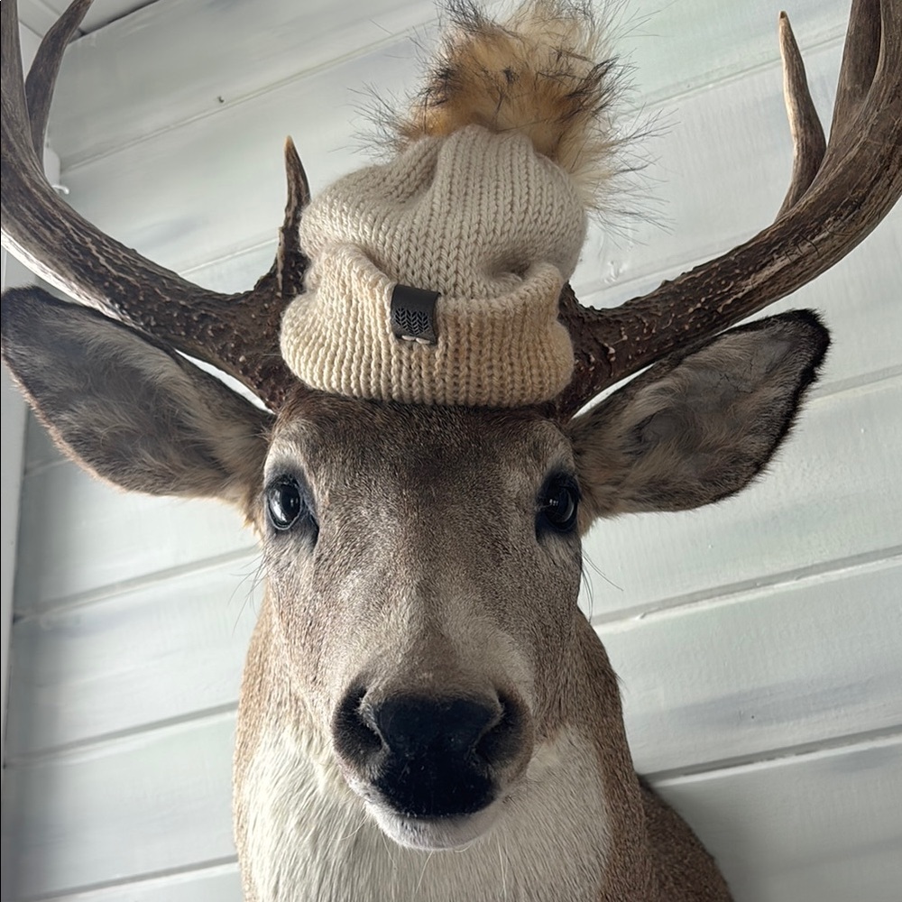 Cream Knit Winter Beanie with Pom-Pom